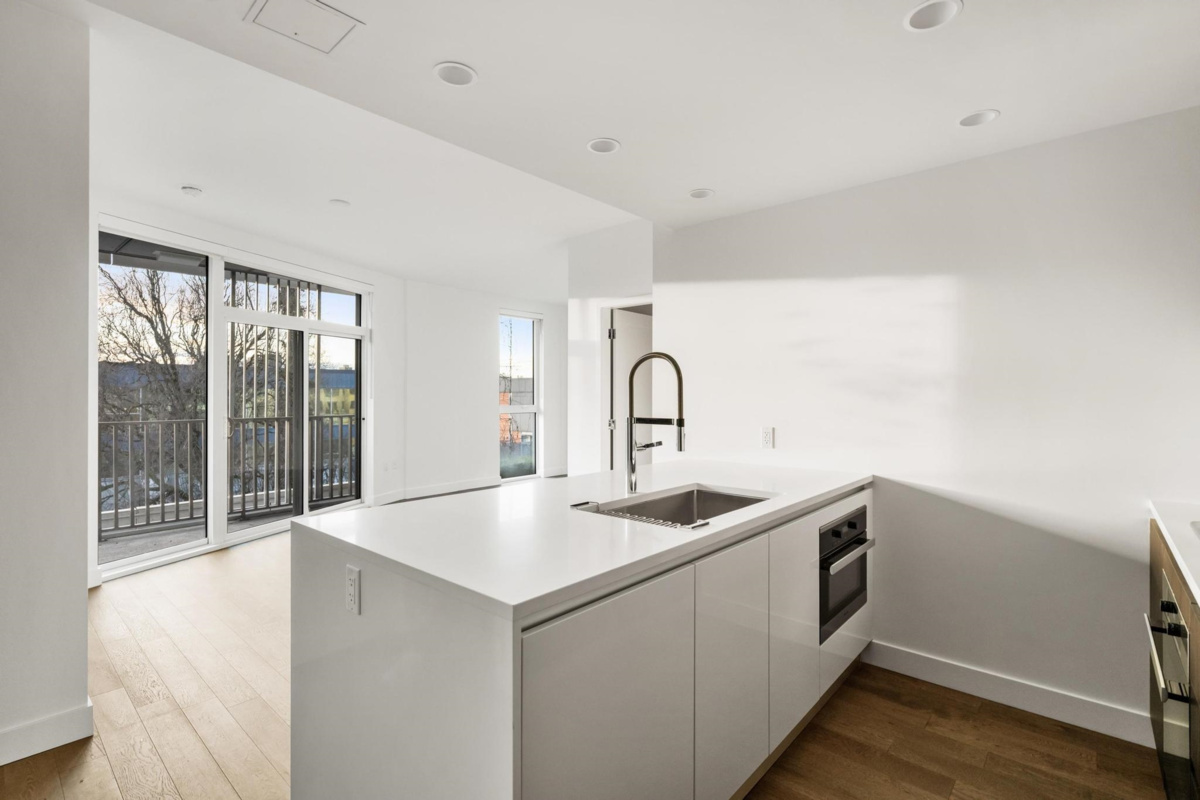 Walk-In Closet Photo of 307 2888 Arbutus Street, Vancouver, BC