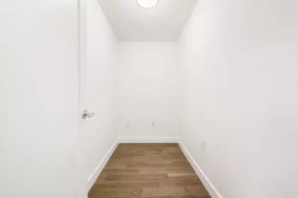 Hot Tub / Spa Photo of 307 2888 Arbutus Street, Vancouver, BC