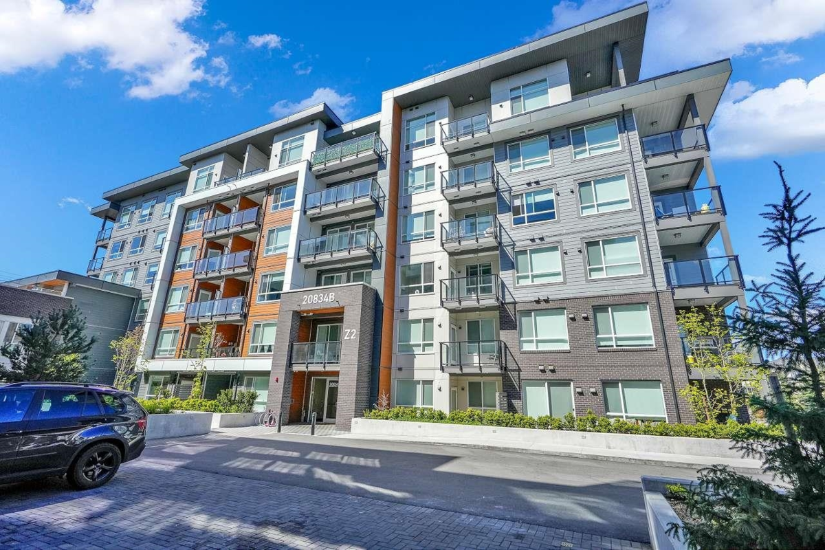 Exterior Rear Photo of B615 20834 80 Avenue, Langley, BC