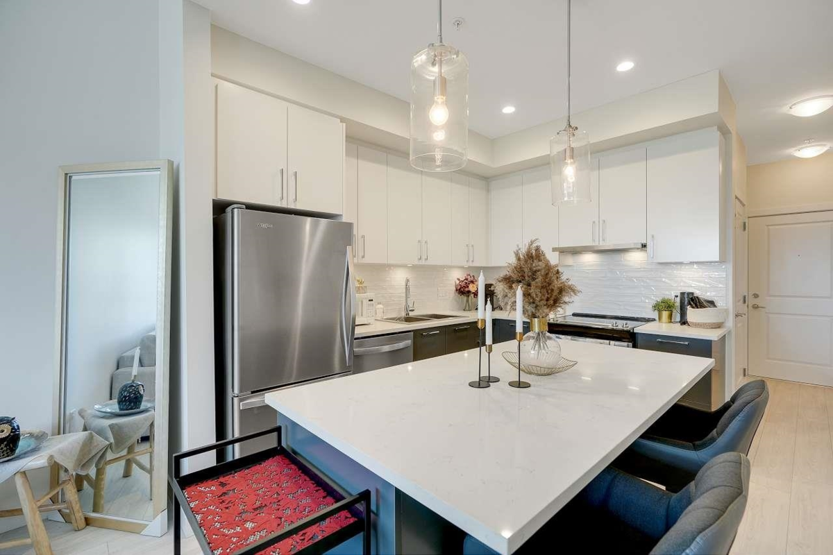 Primary Bathroom Photo of B615 20834 80 Avenue, Langley, BC