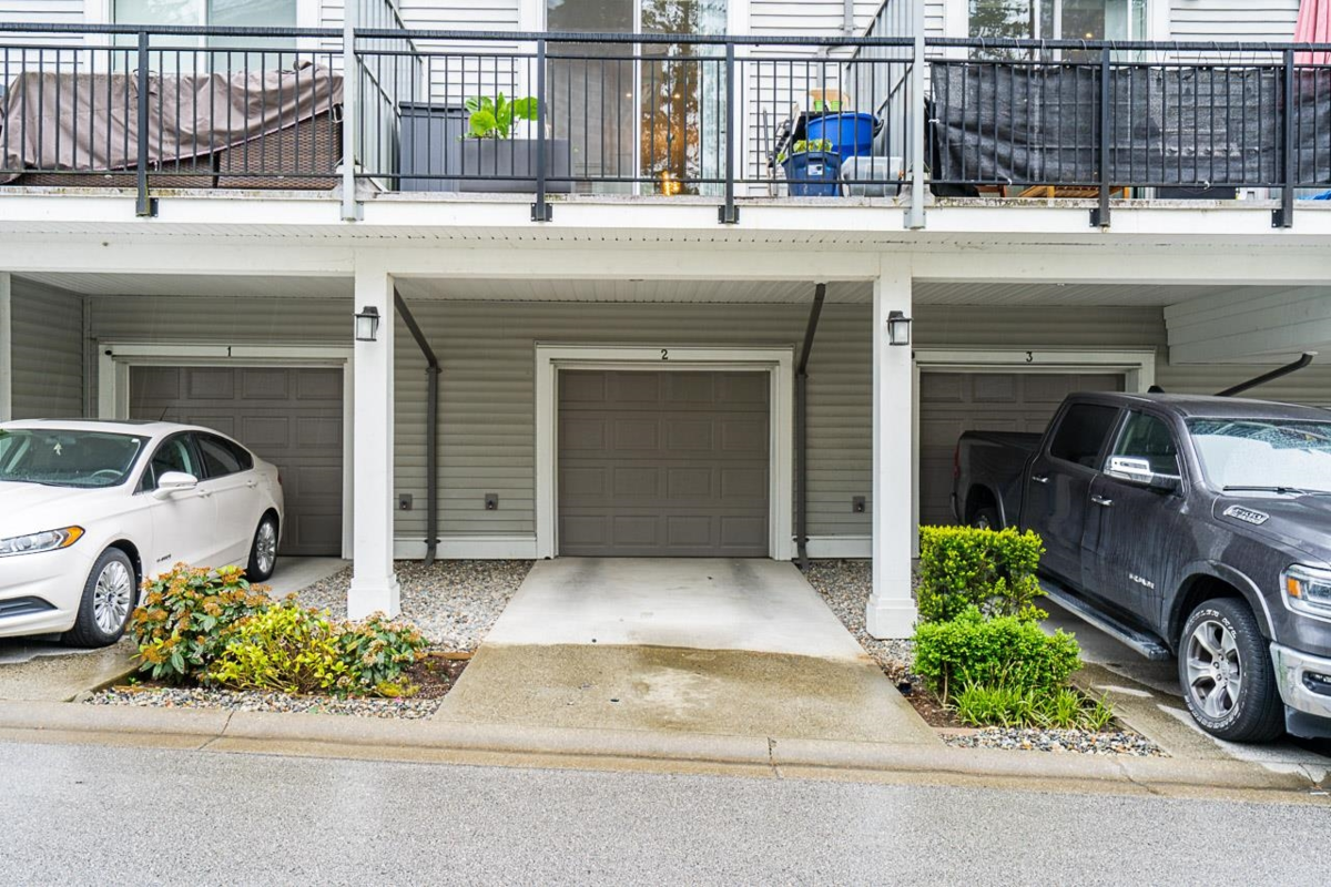 Outdoor Patio Photo of 2 9718 161a Street, Surrey, BC