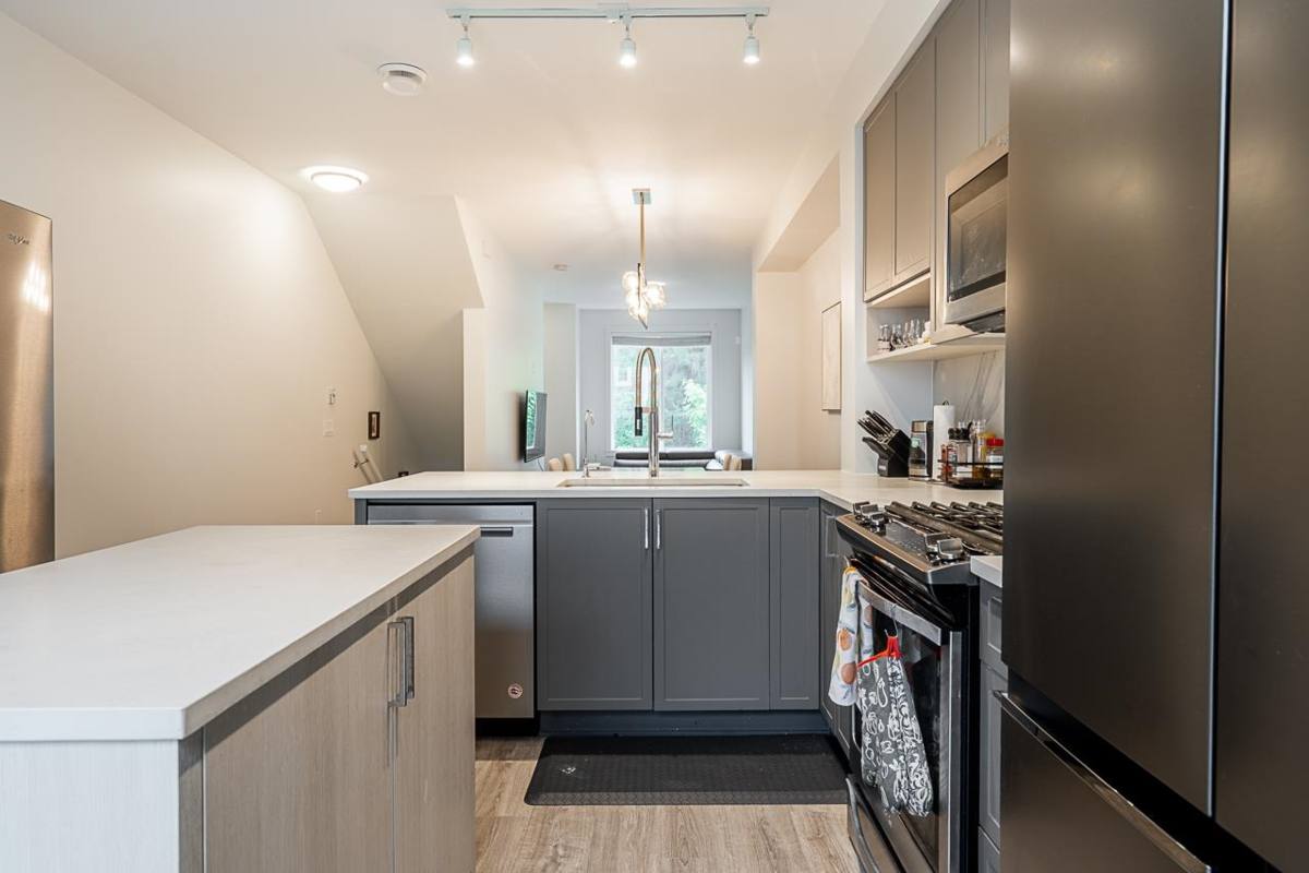 Pantry Photo of 2 9718 161a Street, Surrey, BC
