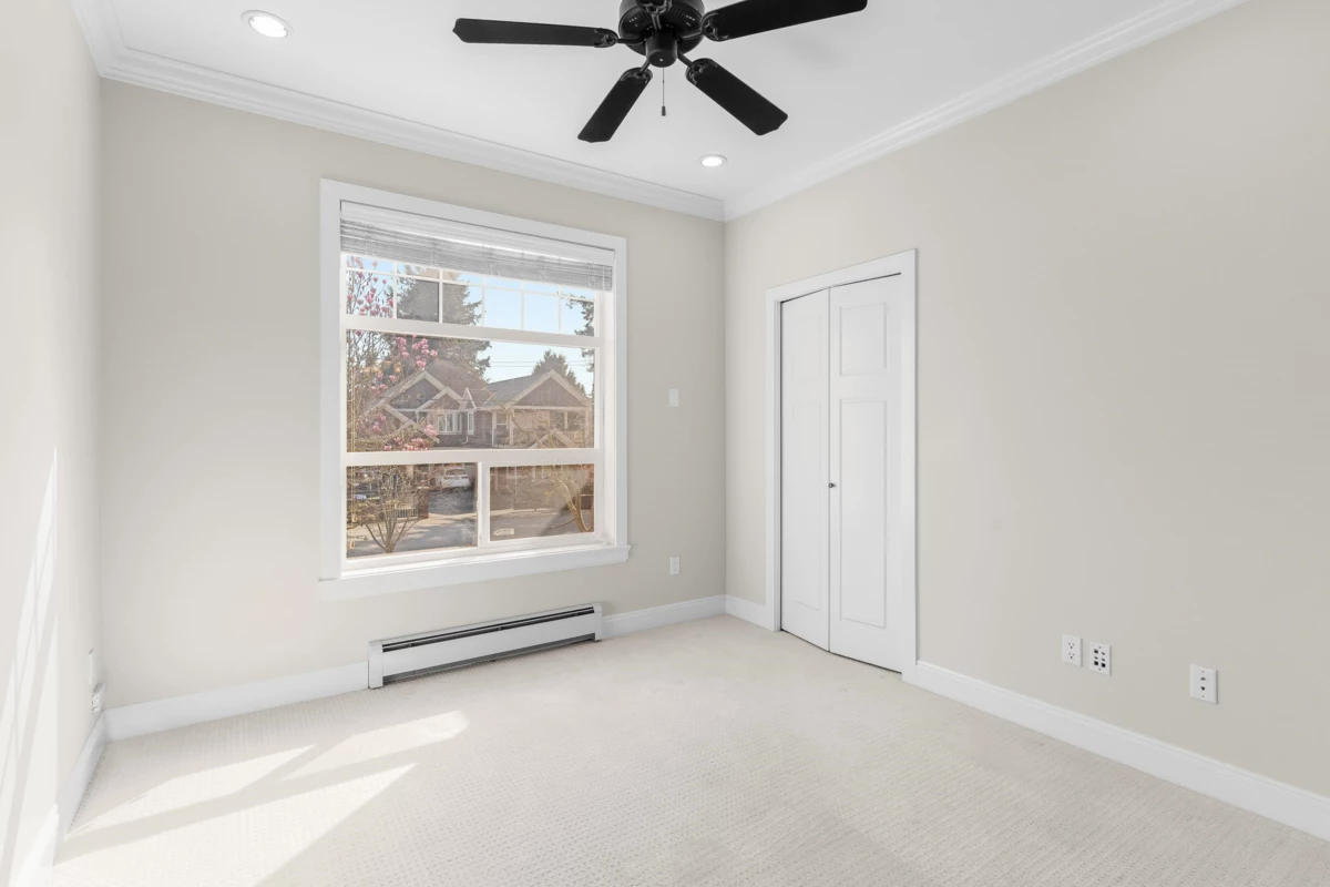 Office / Den Photo of 14225 69a Avenue, Surrey, BC