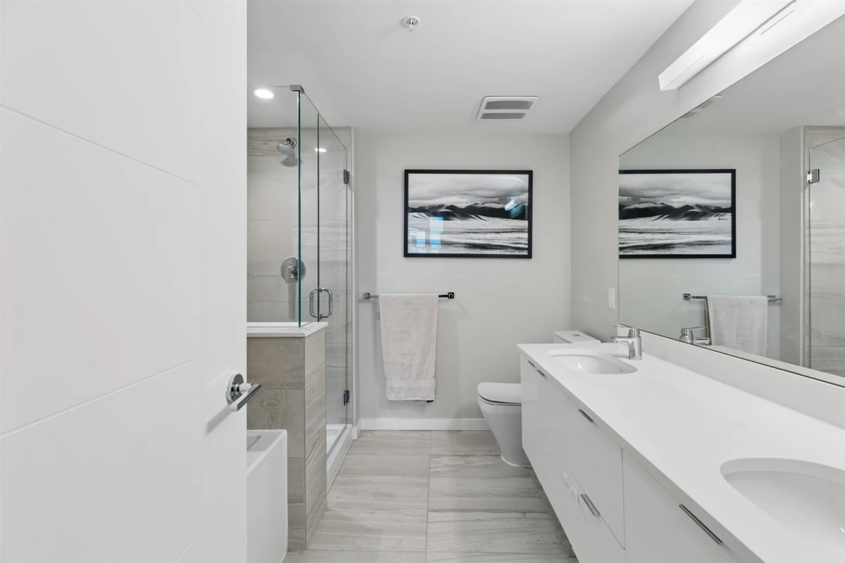 Entry Foyer Photo of 909 2888 Cambie Street, Vancouver, BC