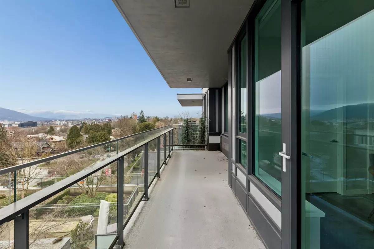 Garden / Landscaping Photo of 909 2888 Cambie Street, Vancouver, BC