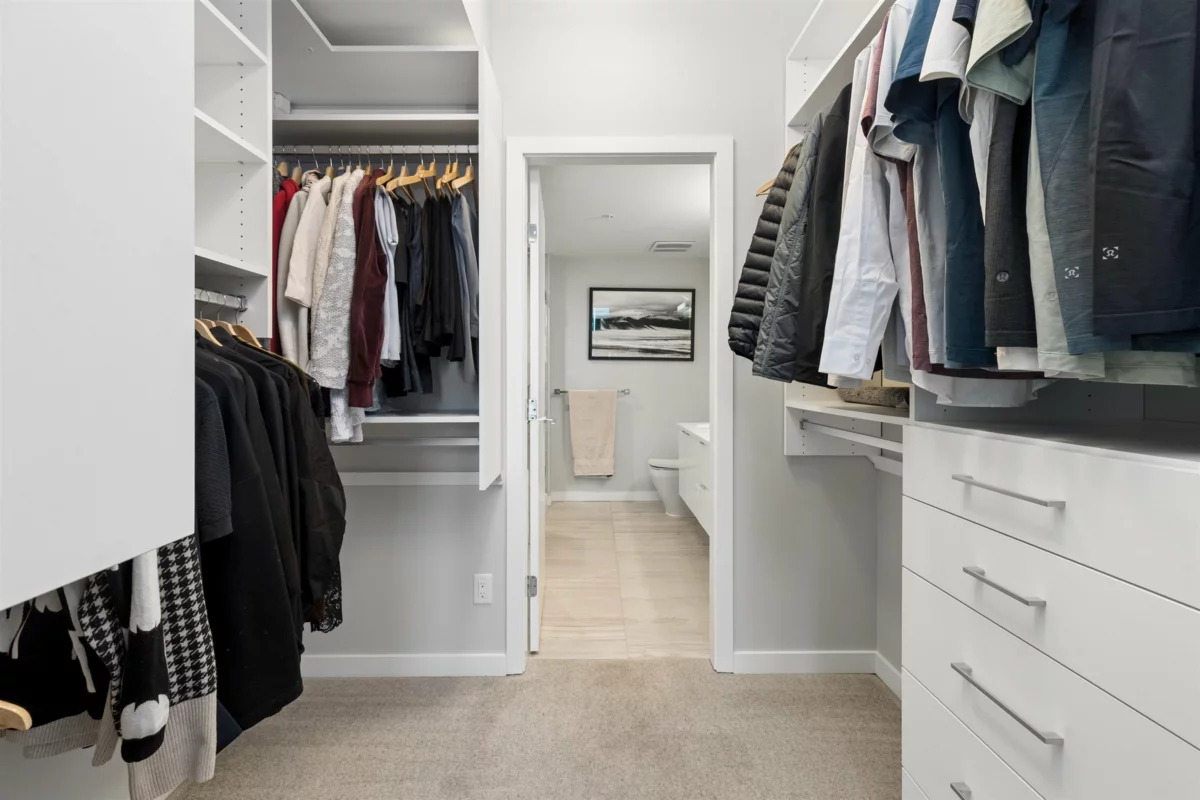 Laundry Room Photo of 909 2888 Cambie Street, Vancouver, BC