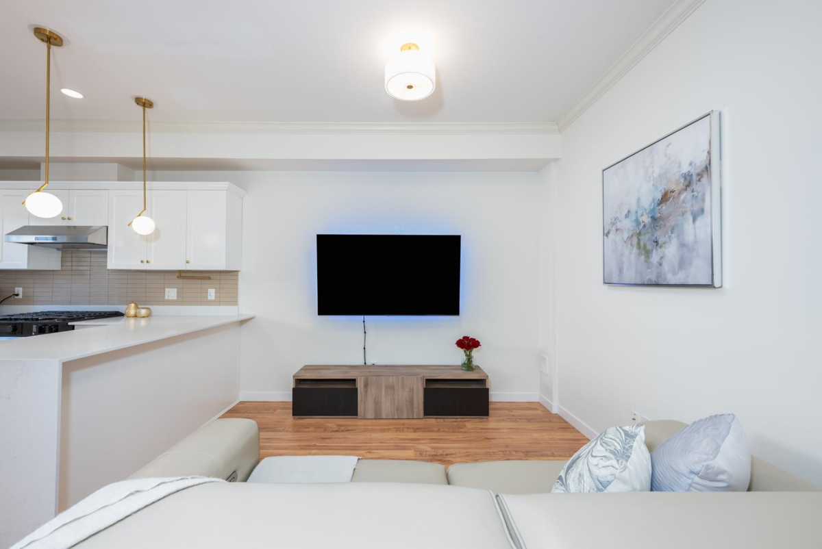 Breakfast Nook Photo of 2 8271 Francis Road, Richmond, BC