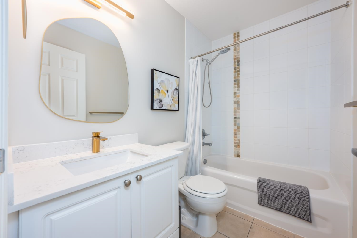 Loft / Bonus Room Photo of 2 8271 Francis Road, Richmond, BC