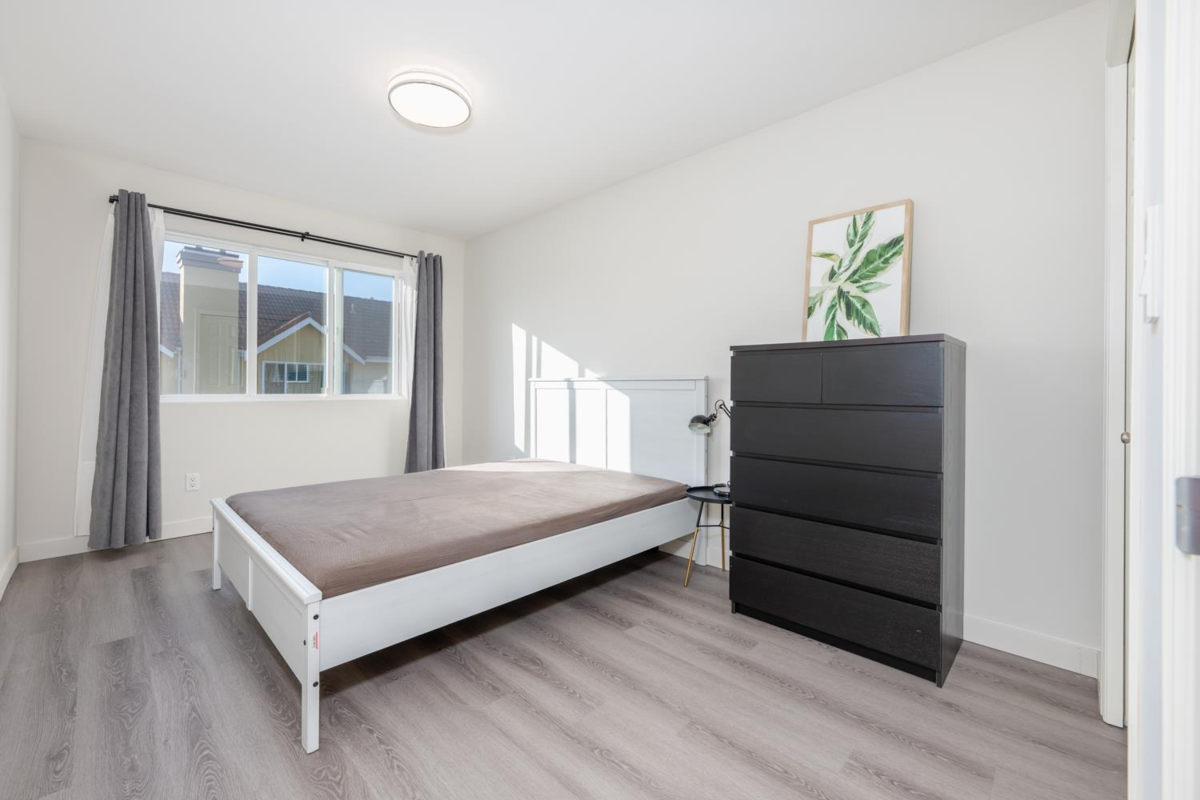 Powder Room Photo of 2 8271 Francis Road, Richmond, BC