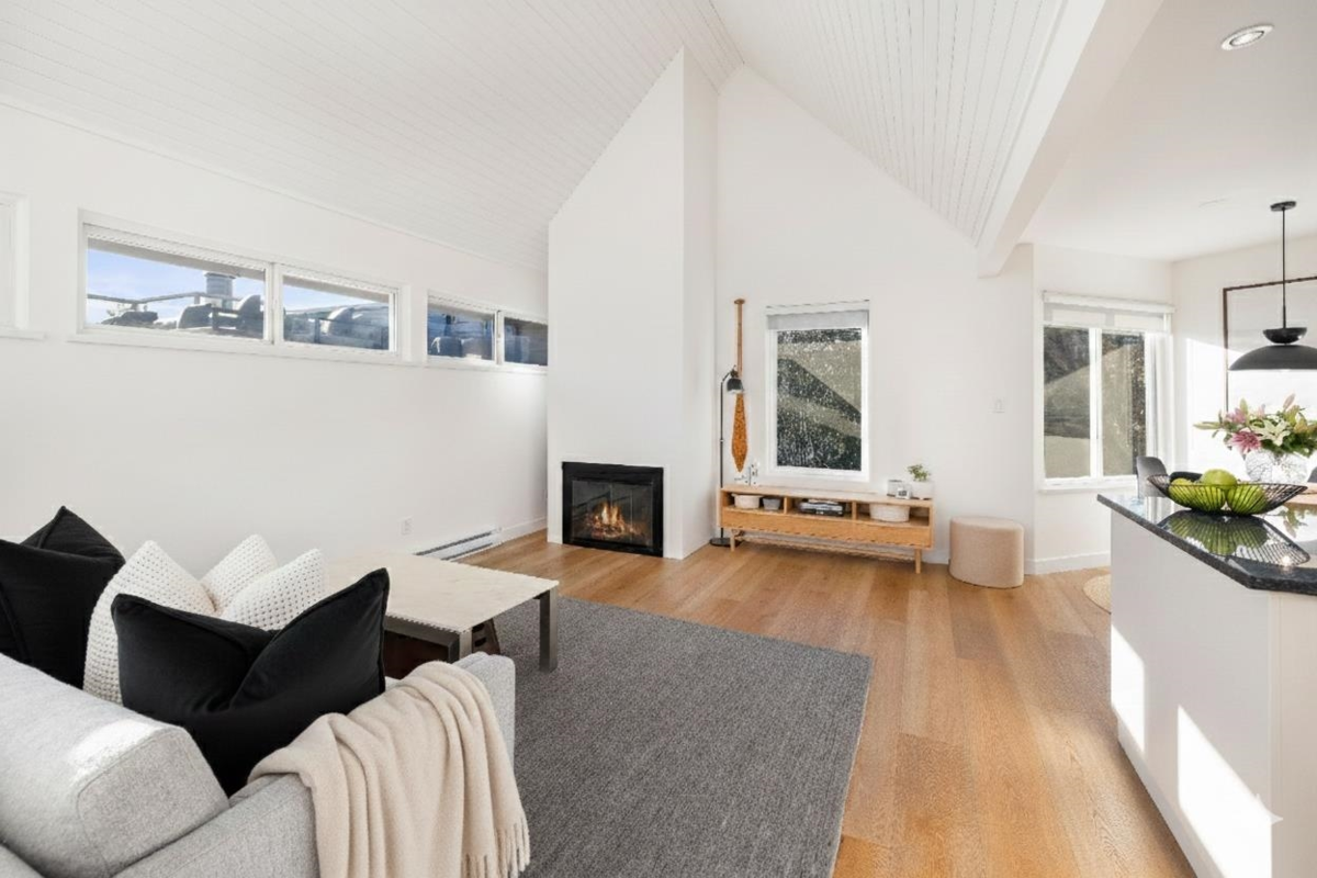 Kitchen Photo of 416 St. Georges Avenue, North Vancouver, BC
