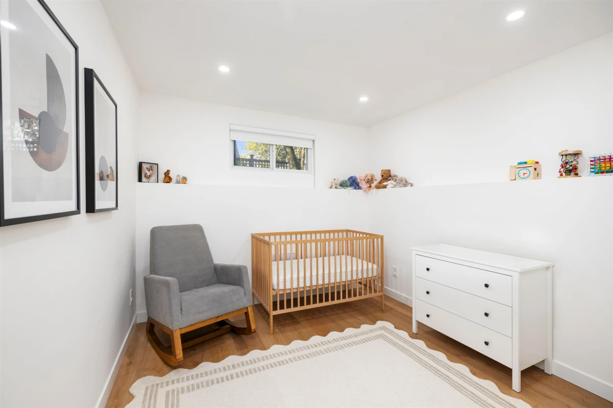 Mudroom Photo of 416 St. Georges Avenue, North Vancouver, BC