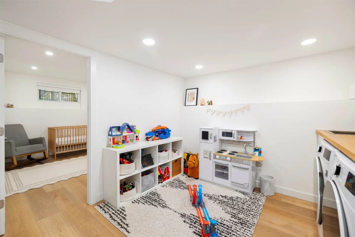 Staircase Photo of 416 St. Georges Avenue, North Vancouver, BC