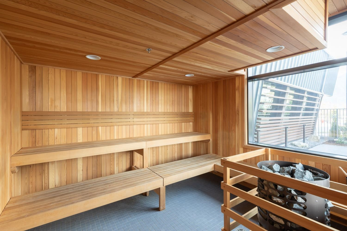 Backyard Photo of 101 1504 Scott Crescent, Squamish, BC