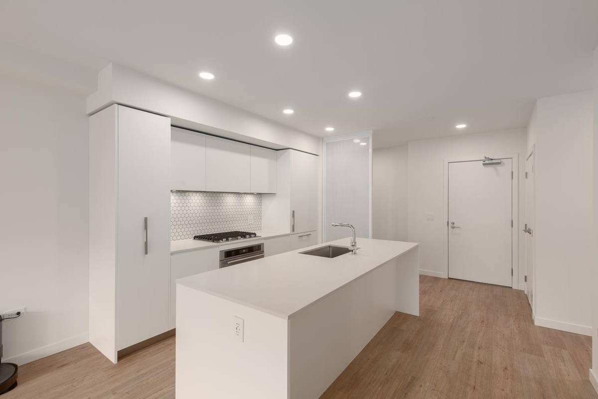 Kitchen Photo of 101 1504 Scott Crescent, Squamish, BC