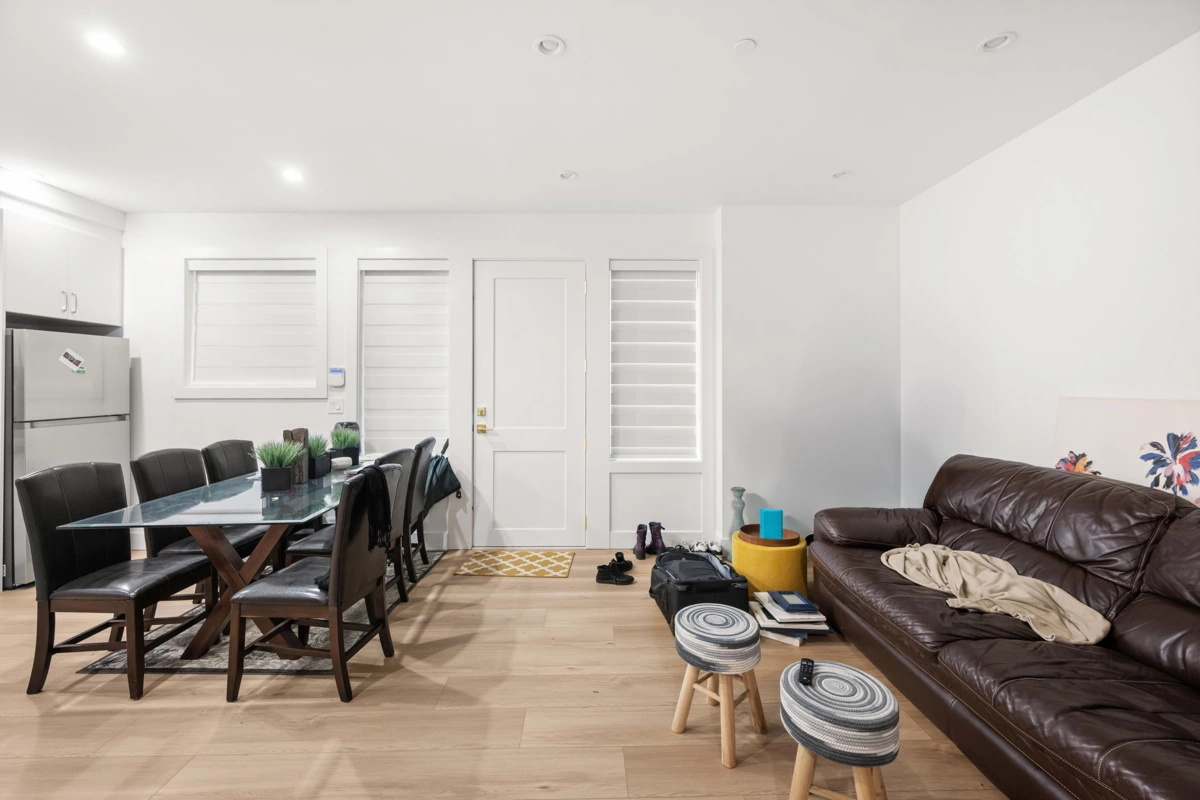 Neighborhood Park Photo Near 1113 Dolphin Street, White Rock, BC