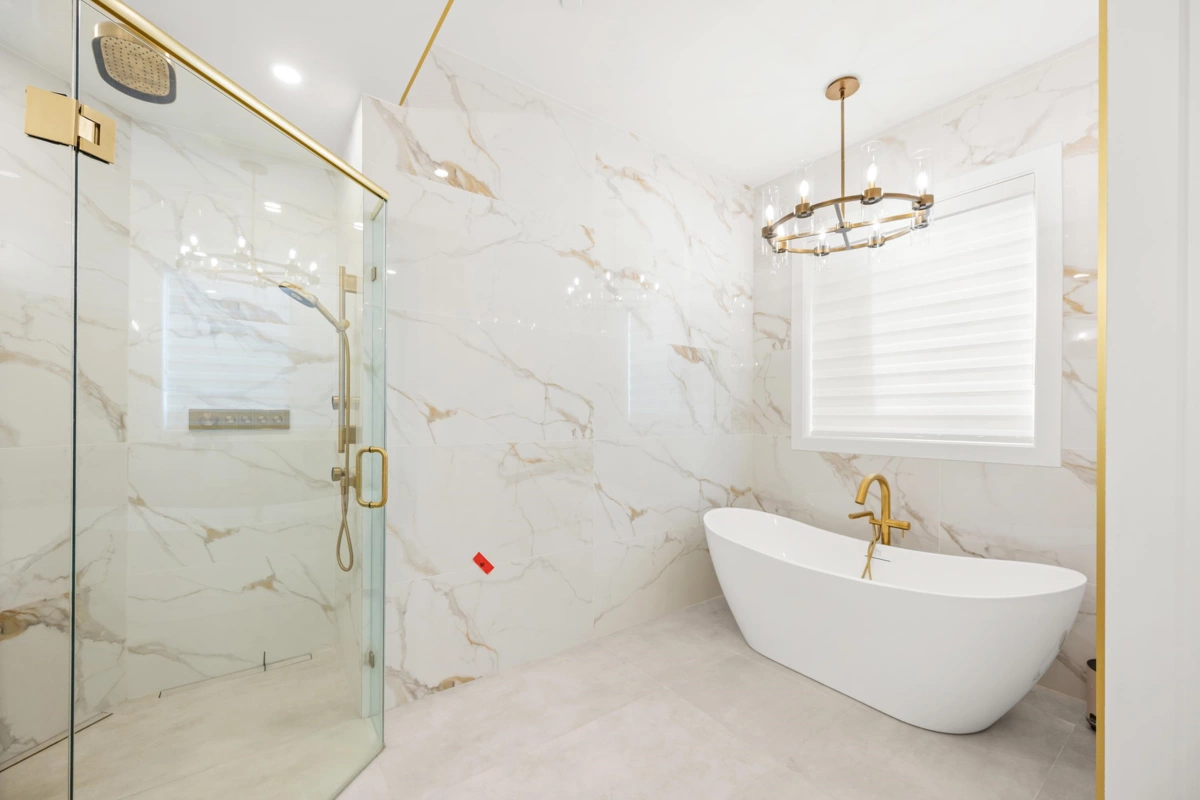 Staircase Photo of 1113 Dolphin Street, White Rock, BC