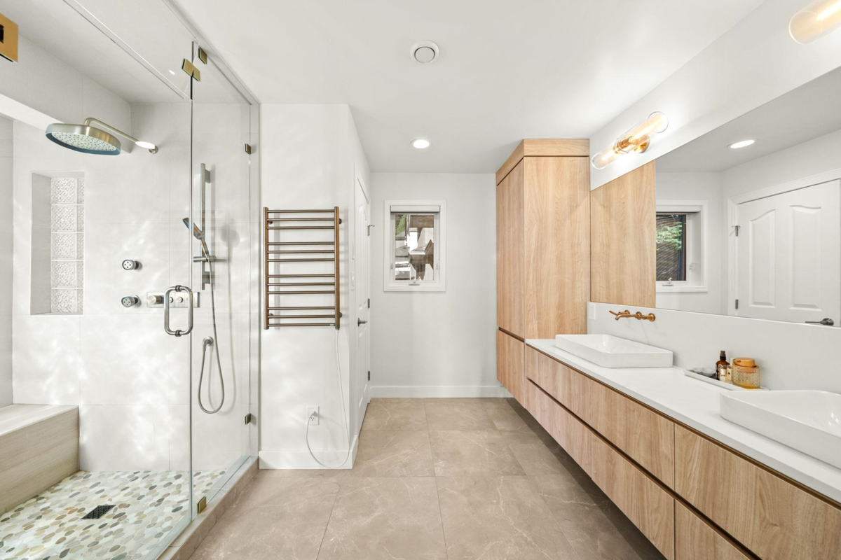 Basement Recreation Room Photo of 1725 Orkney Place, North Vancouver, BC