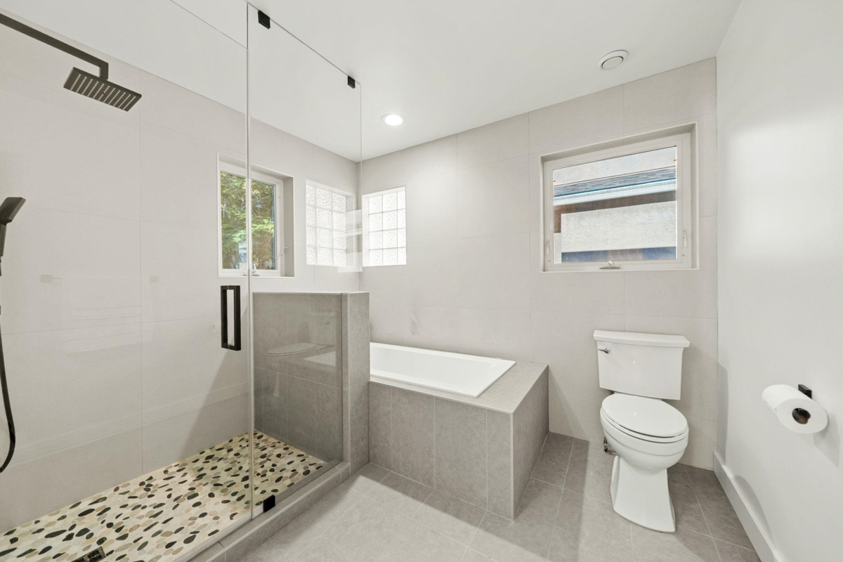 Garage Interior Photo of 1725 Orkney Place, North Vancouver, BC