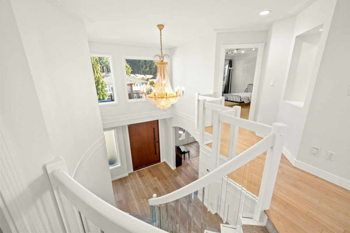 Guest Bathroom Photo of 1725 Orkney Place, North Vancouver, BC