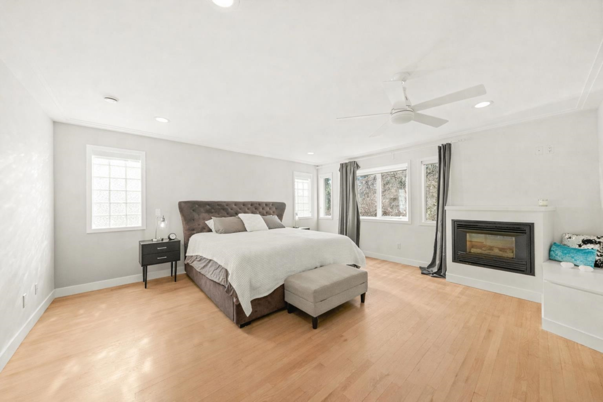 Office / Den Photo of 1725 Orkney Place, North Vancouver, BC