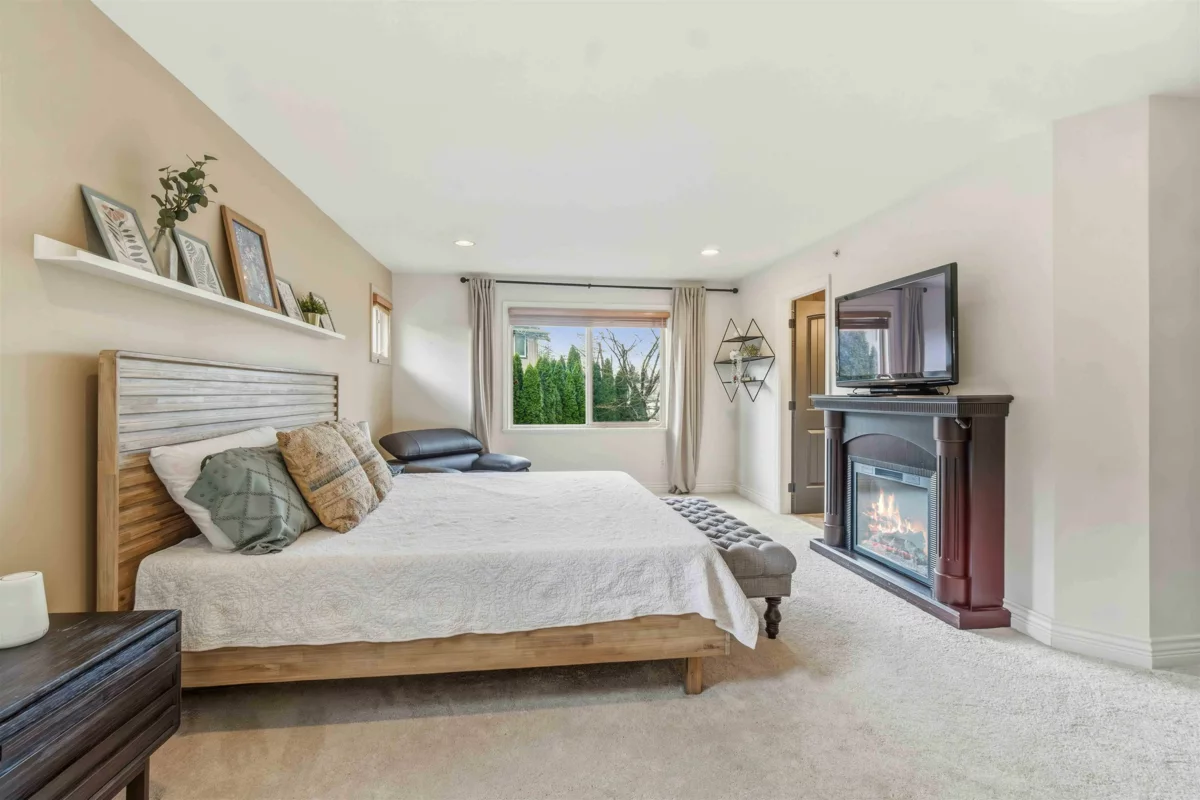 Bedroom 2 Photo of 864 Vedder Place, Port Coquitlam, BC