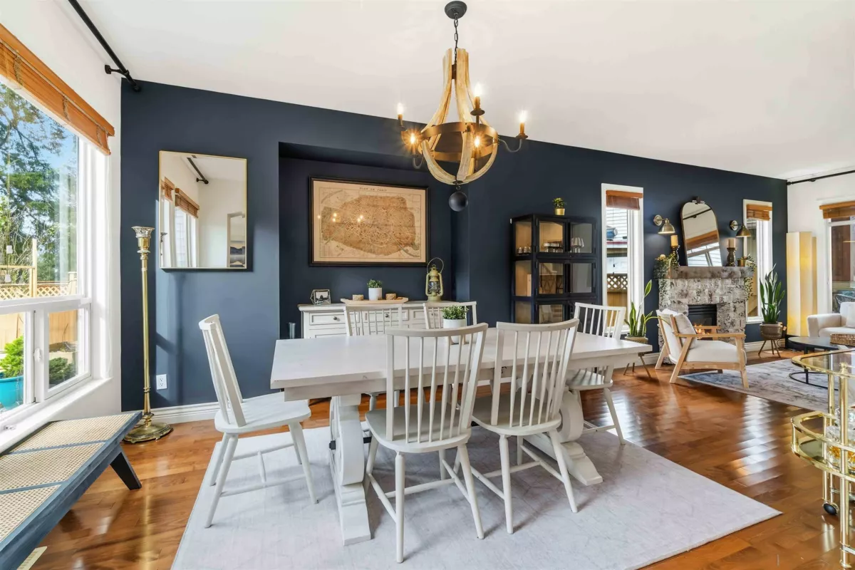 Kitchen Island Photo of 864 Vedder Place, Port Coquitlam, BC