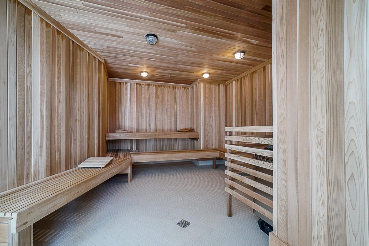 Hot Tub / Spa Photo of 2302 1788 Gilmore Avenue, Burnaby, BC