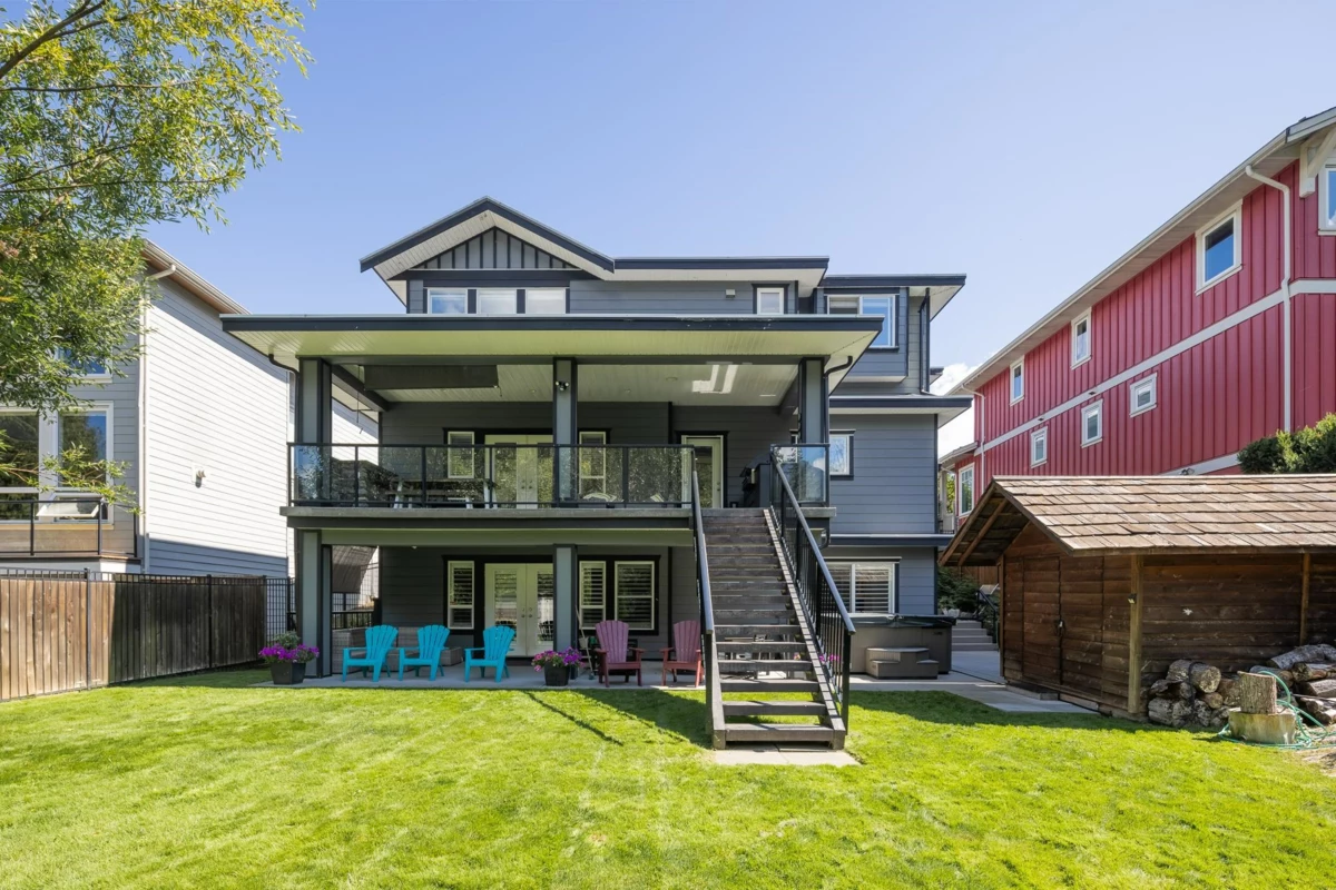 Neighborhood Park Photo Near 1020 Jay Crescent, Squamish, BC