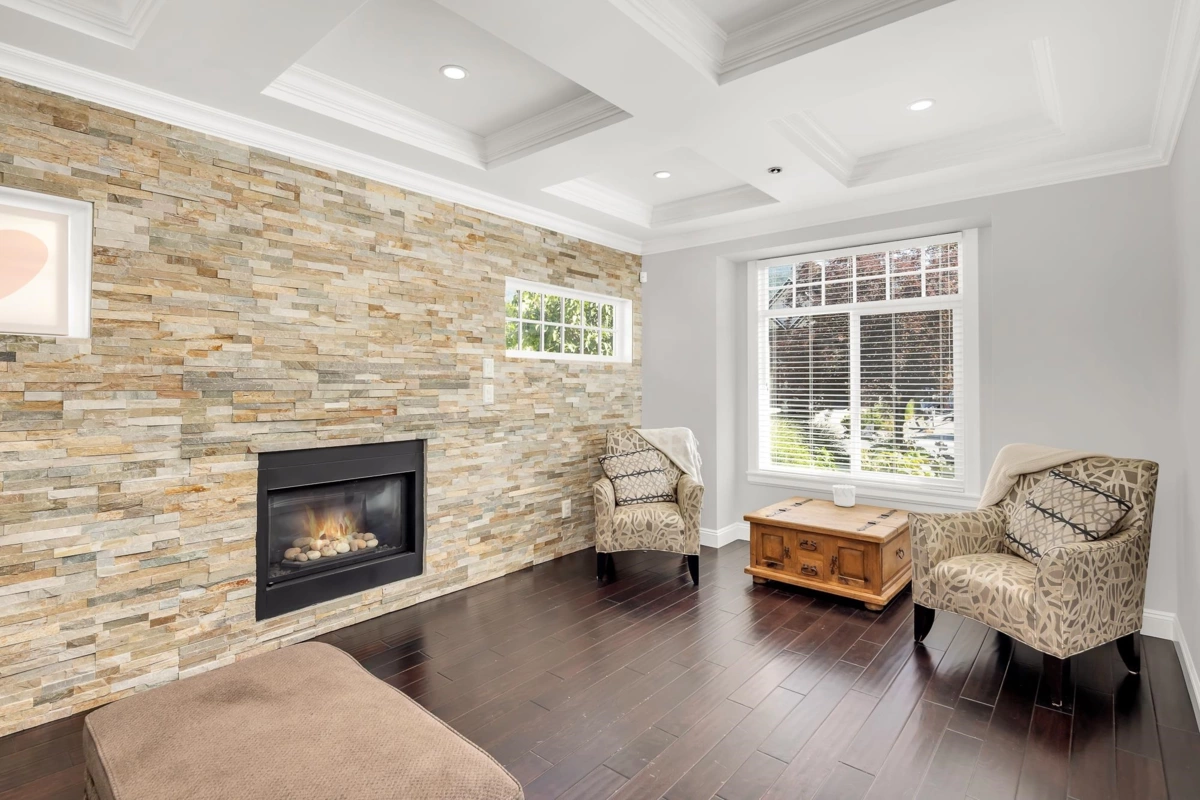 Primary Bathroom Photo of 1020 Jay Crescent, Squamish, BC
