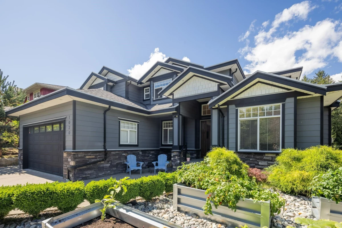 Street View Photo of 1020 Jay Crescent, Squamish, BC