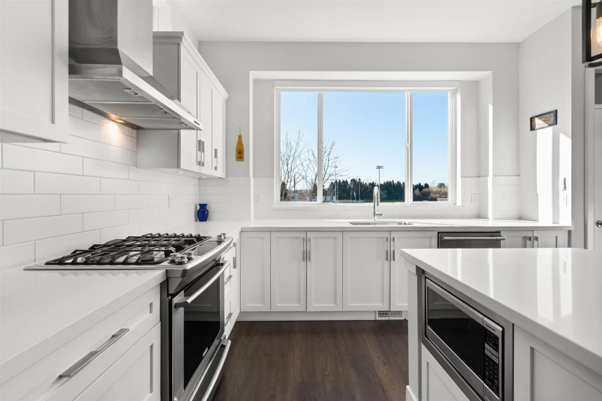 Basement Recreation Room Photo of 10279 238a Street, Maple Ridge, BC