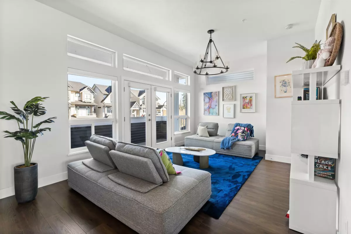 Pantry Photo of 10279 238a Street, Maple Ridge, BC