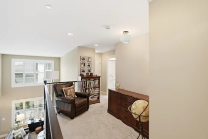 Entry Foyer Photo of 4653 Apple Lane, Tsawwassen, BC