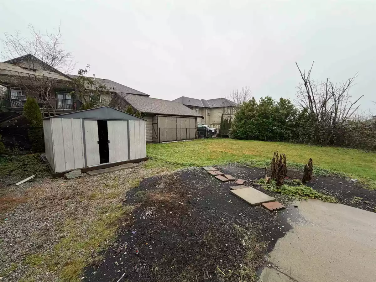 Breakfast Nook Photo of 11394 240 Street, Maple Ridge, BC