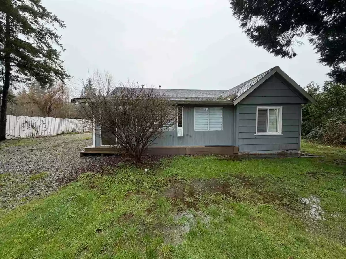 Garage Interior Photo of 11394 240 Street, Maple Ridge, BC