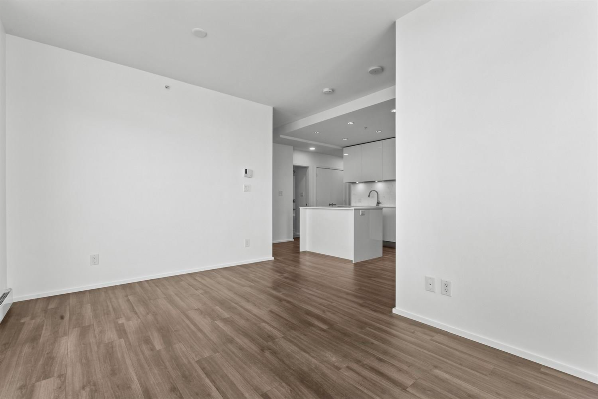 Primary Bathroom Photo of 3311 4650 Brentwood Boulevard, Burnaby, BC