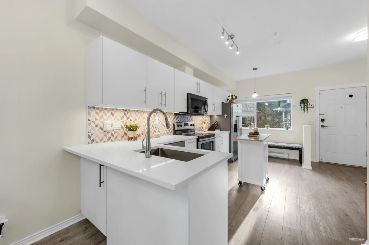 Kitchen Photo of 45 730 Farrow Street, Coquitlam, BC