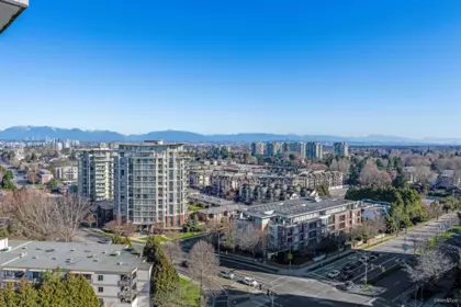 Office / Den Photo of 1901 8288 Granville Avenue, Richmond, BC