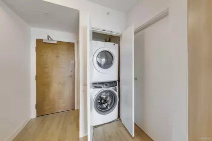 Powder Room Photo of 1901 8288 Granville Avenue, Richmond, BC
