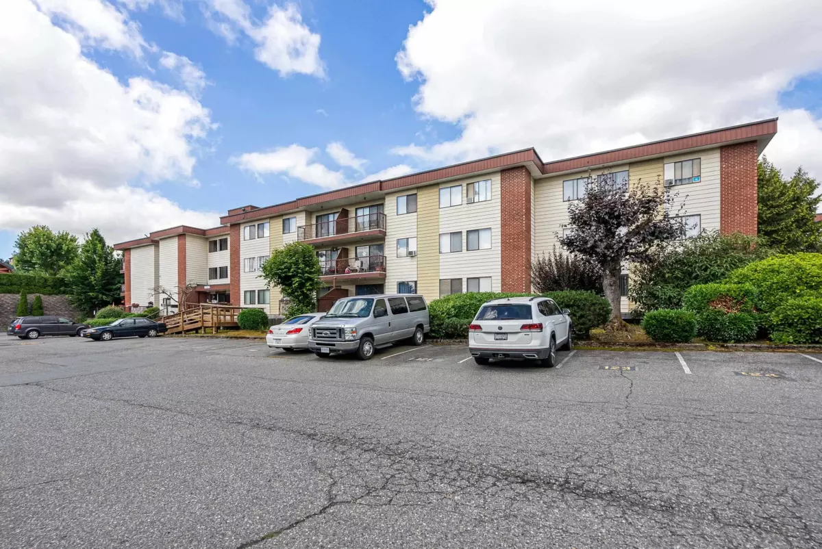 Exterior Rear Photo of 347 1909 Salton Road, Abbotsford, BC