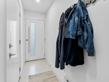 Entry Foyer Photo of 10 7177 194a Street, Surrey, BC