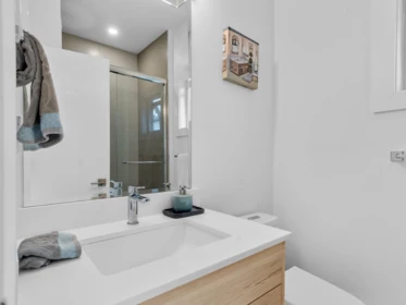 Guest Bathroom Photo of 10 7177 194a Street, Surrey, BC