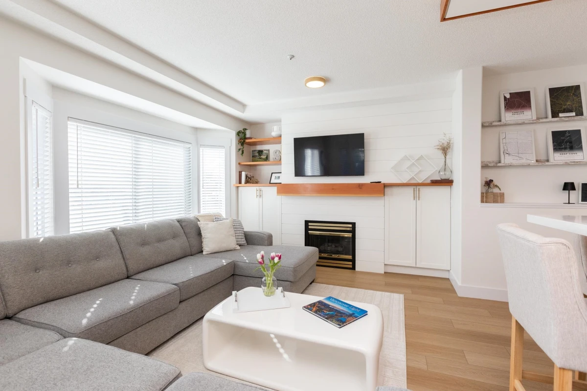 Dining Area Photo of 17 20750 Telegraph Trail, Langley, BC
