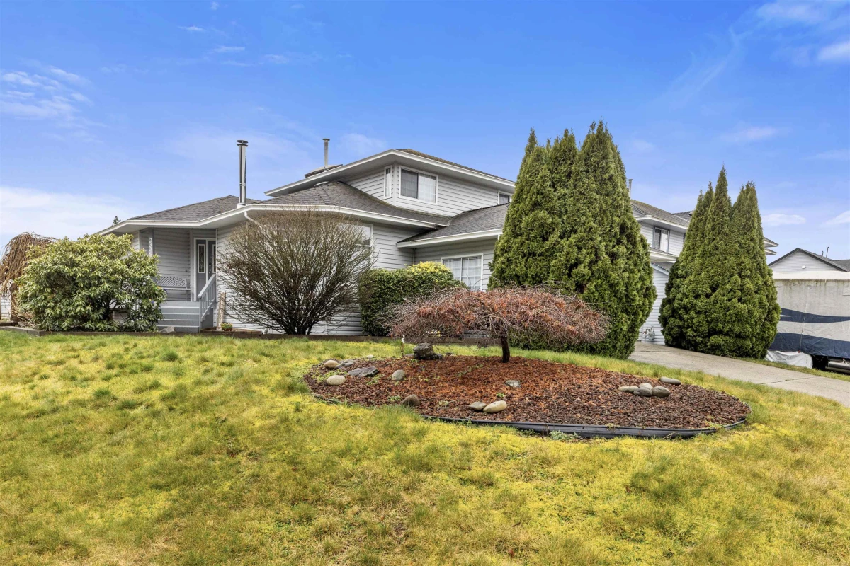 Exterior Rear Photo of 23390 123 Avenue, Maple Ridge, BC
