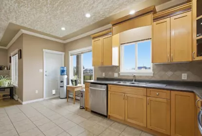 Guest Bathroom Photo of 8727 Hargitt Place, Mission, BC