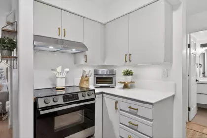101 1689 E 4th Avenue, Vancouver, BC, Vancouver — Apartment/Condo for sale