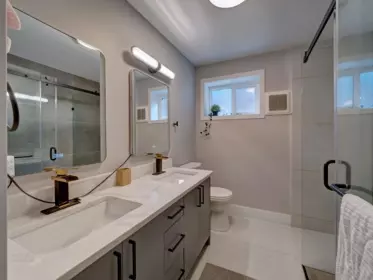 Powder Room Photo of 9168 Sunshine Coast Highway, Halfmoon Bay, BC