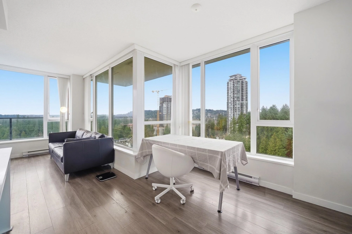 Family Room Photo of 1403 3100 Windsor Gate, Coquitlam, BC