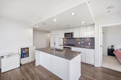 Pantry Photo of 1403 3100 Windsor Gate, Coquitlam, BC