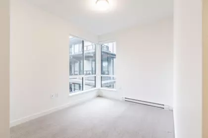 Hallway Photo of 523 7599 15th Street, Burnaby, BC